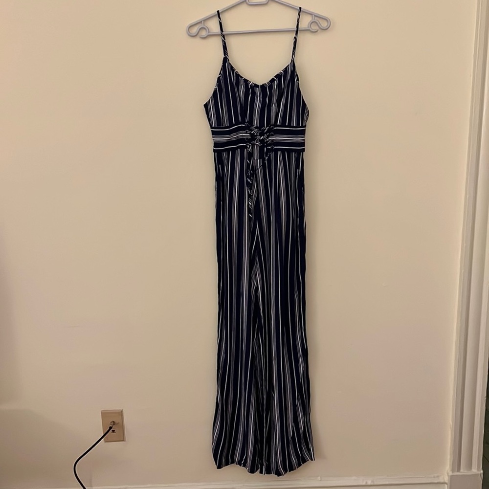 BB Dakota Navy Jumpsuit with White Stripes | Size 4